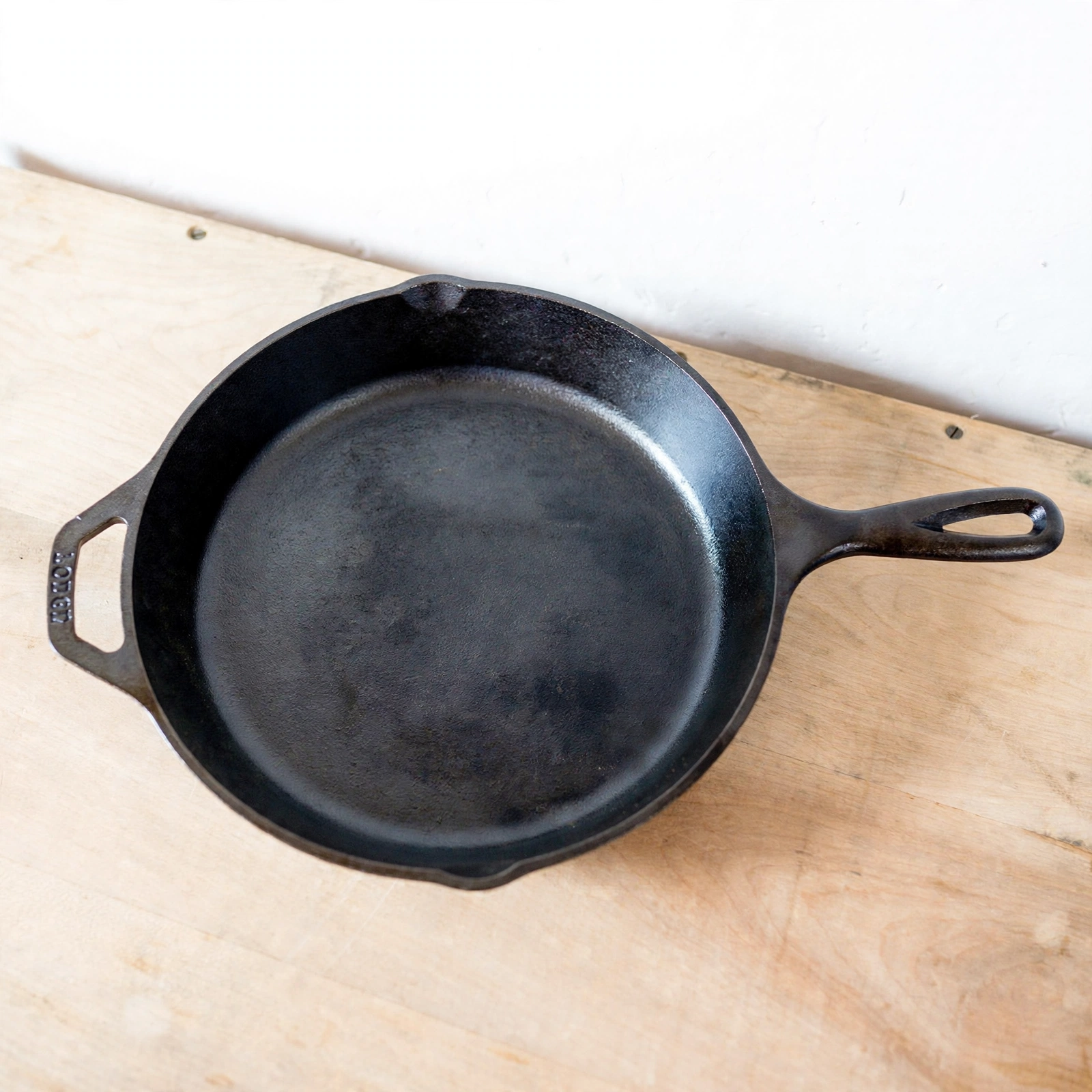 Lodge 10.25 Inch Cast Iron Skillet Review